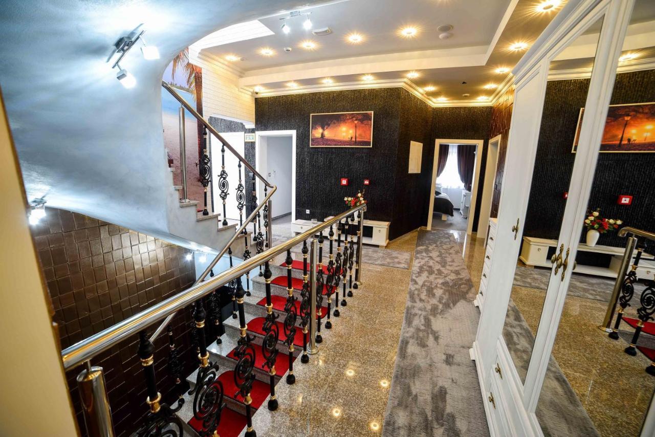 Hotel Palace 大克拉杜沙 外观 照片