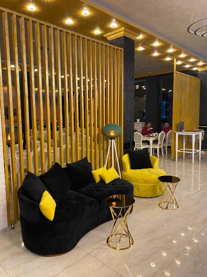Hotel Palace 大克拉杜沙 外观 照片