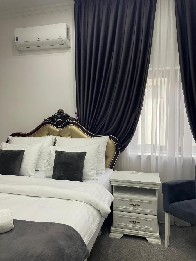 Hotel Palace 大克拉杜沙 外观 照片
